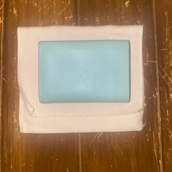 Louis Vuitton Lockmini wallet (Menthe) - Picture 3 of 8